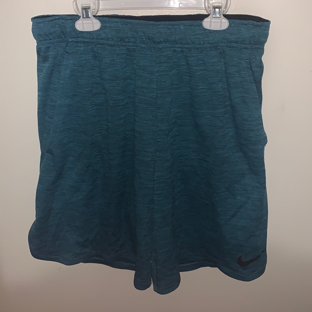 Men’s Nike Shorts Size M